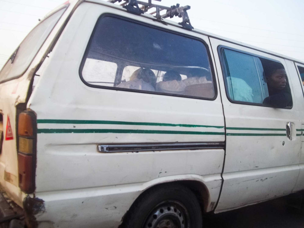 Air Pollution in Nigeria | Old cars